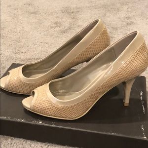 Kelly & Katie peep toe heels in sand